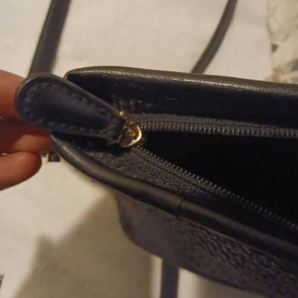 Pocket book - Picture 6 of 10